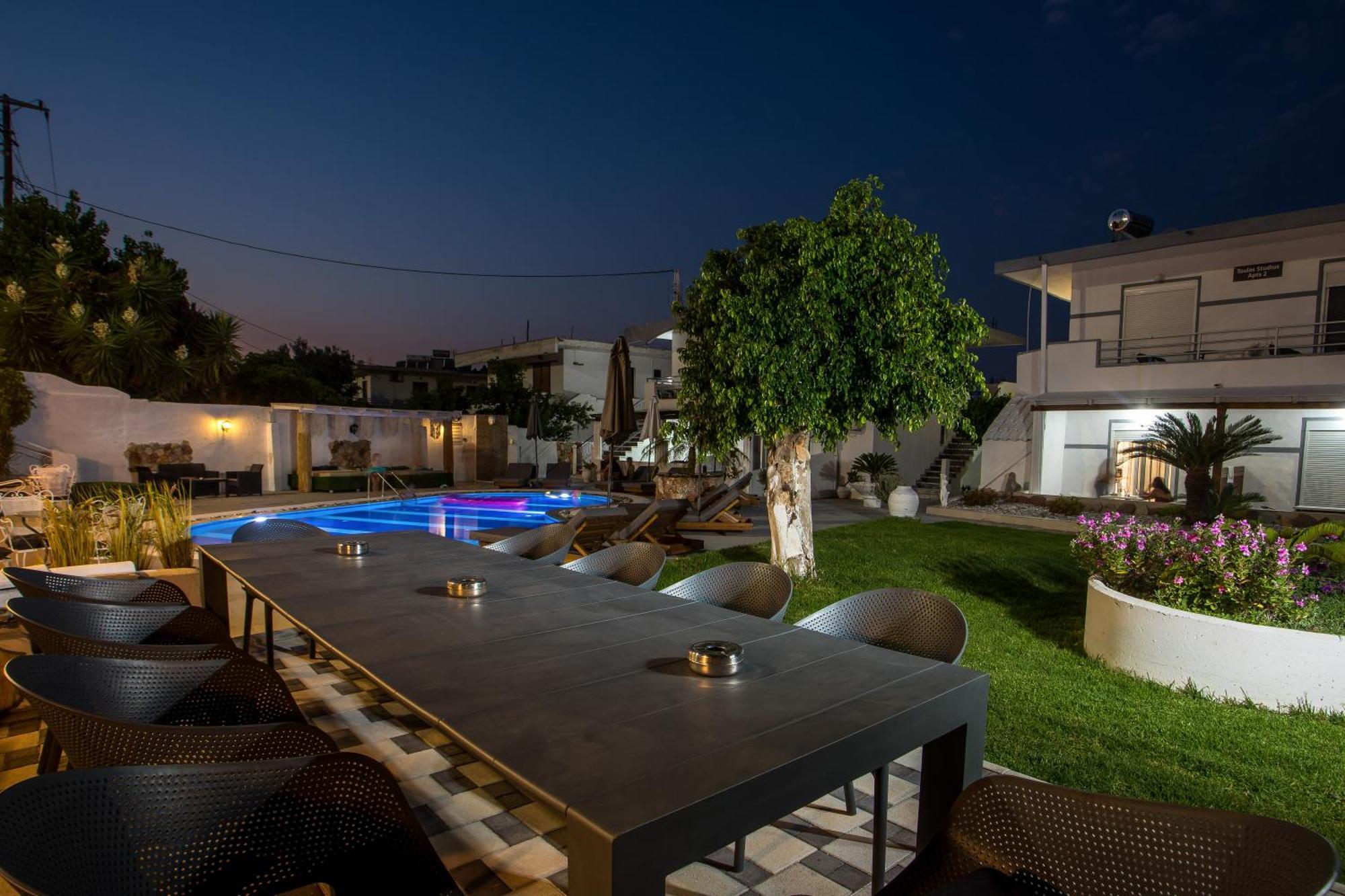 Toula'S Apartments Faliraki Exterior foto